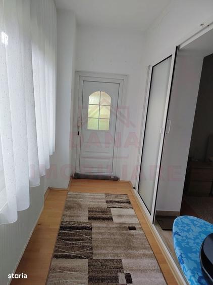 Casă cu 4 camere în Cireșa