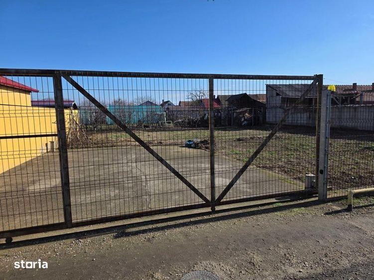 Teren de 400 mp, în Biharia