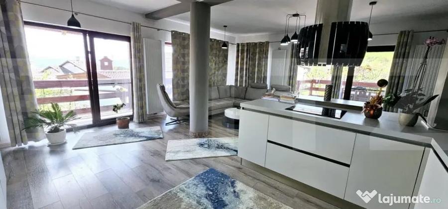 Casă cu 5 camere cu Teren 1000 Mp în Simeria