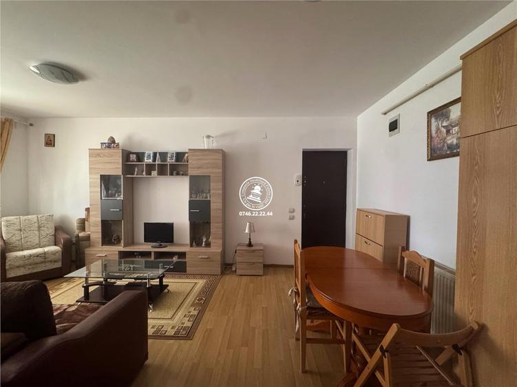 Apartament cu 2 camere decomandat în Cug