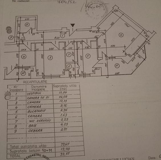 Apartament cu 3 camere decomandat în Universitate
