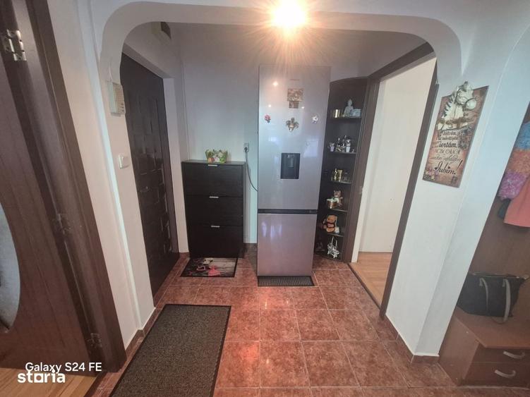 Apartament cu 2 camere decomandat în Dărmănești