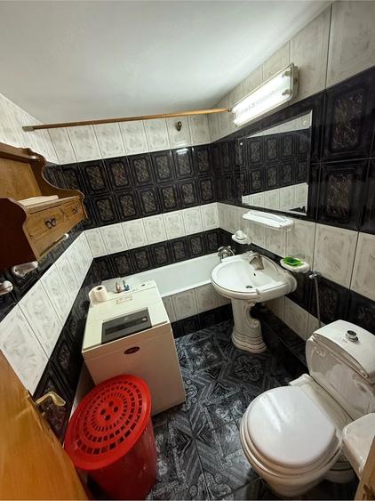 Apartament cu 2 camere decomandat, mobilat în Aviației