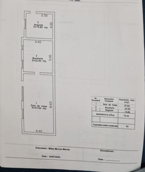 Apartament cu 3 camere semidecomandat în Turnișor