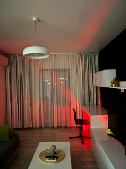 Apartament cu 2 camere decomandat în Valea Adâncă