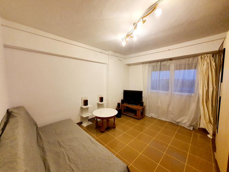 Apartament cu 2 camere decomandat în P-ța Unirii