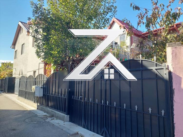 Casă individuală cu 6 camere cu Canalizare în Brestei