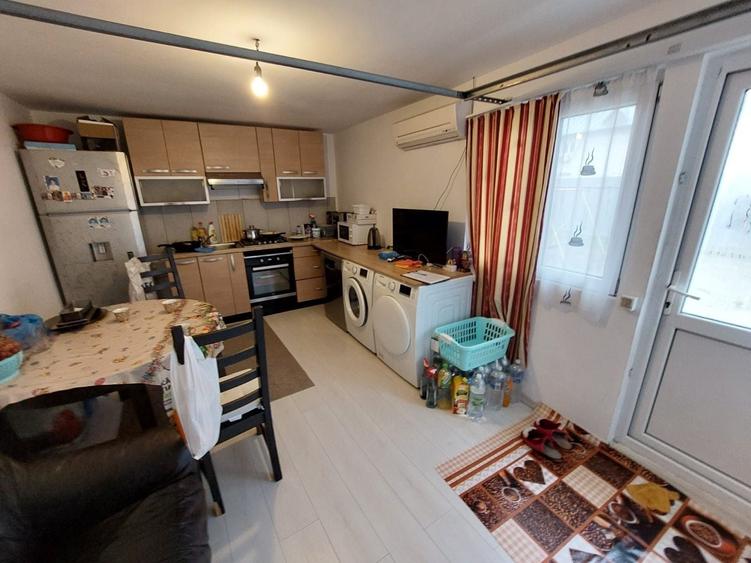 Casă cu 2 camere în Crevedia