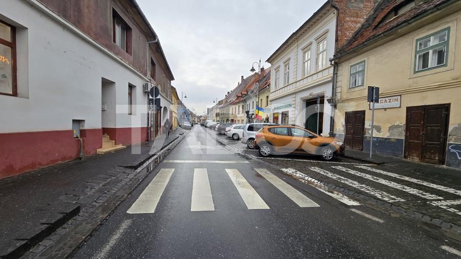 Spațiu comercial, de 60 mp, în Orașul de Jos