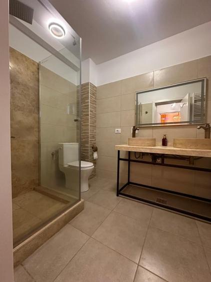 Duplex cu 4 camere cu Canalizare în Otopeni