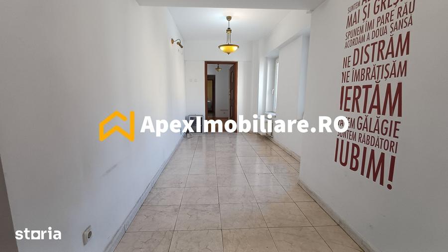 Apartament 4 camere de vanzare Unirii Parcare Privata / Garaj - 14