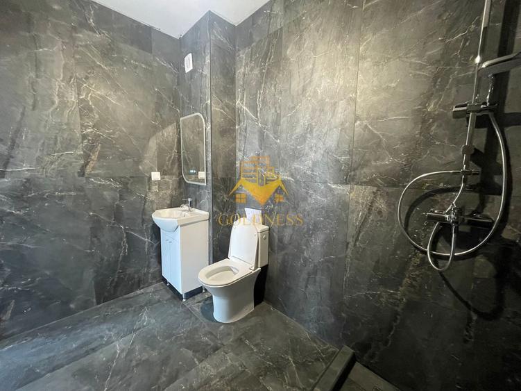 Apartament cu 3 camere decomandat în Între Lacuri