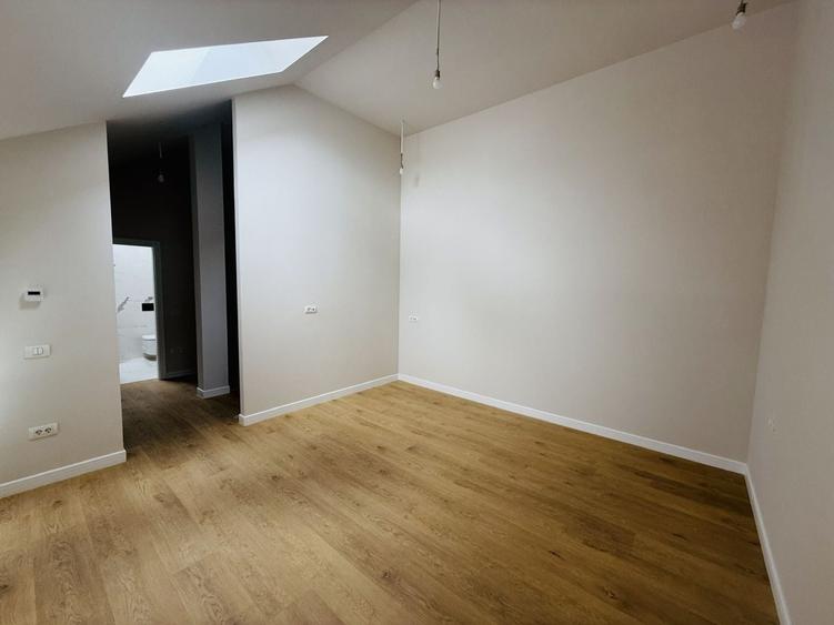 Apartament cu 3 camere în Complex Studențesc