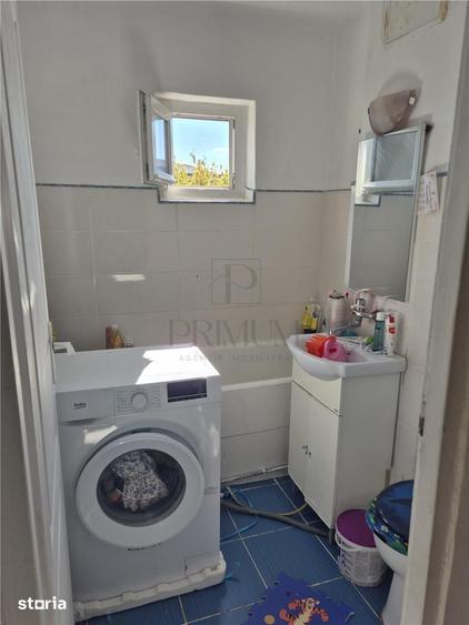 Apartament cu 2 camere decomandat în Lipovei
