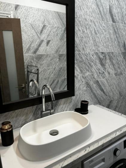Apartament cu 3 camere decomandat în Tomis Nord