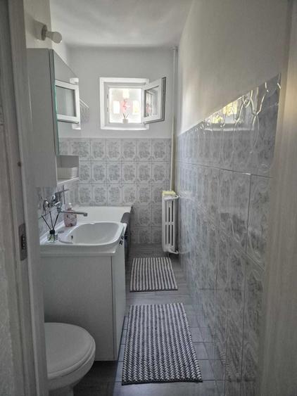 Apartament cu 2 camere semidecomandat în Exterior Vest