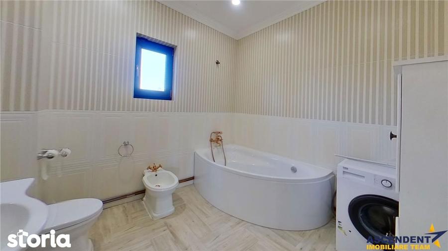Casă cu 5 camere cu Teren 1532 Mp în Șinca