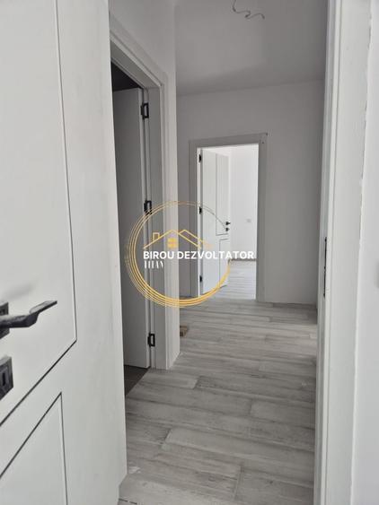 Apartament cu 3 camere decomandat în Theodor Pallady