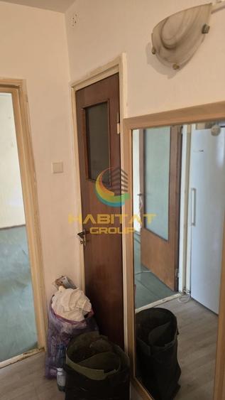 Apartament cu 3 camere semidecomandat, mobilat în 1 Decembrie 1918