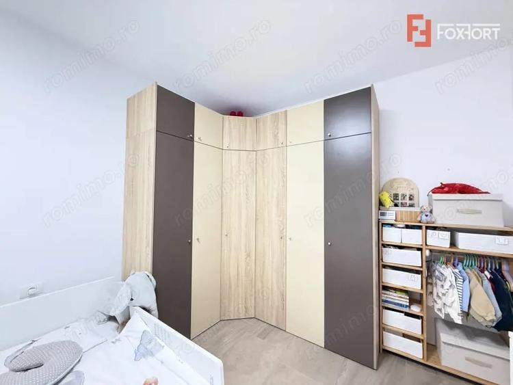 Apartament cu 2 camere semidecomandat, mobilat în Dumbrăvița