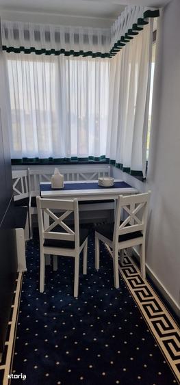 Apartament cu 3 camere decomandat în Păcurari