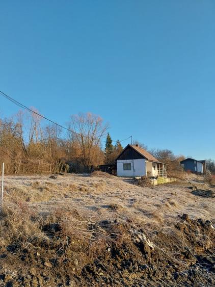 Teren agricol intravilan de 950 mp, în Cornișa