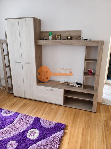 Apartament cu 2 camere semidecomandat, mobilat în Giurgiului