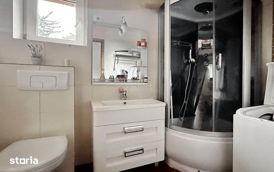 Casă cu 2 camere cu Teren 400 Mp în Bartolomeu