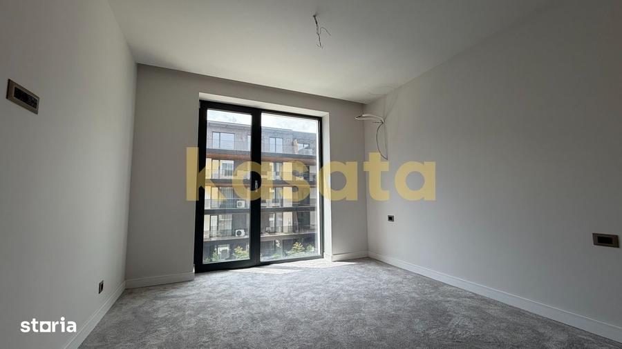 Apartament cu 4 camere în Iancu Nicolae