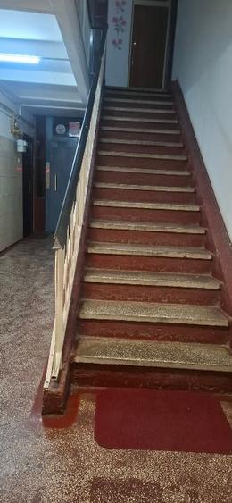 Apartament cu 3 camere decomandat, mobilat în Rahova