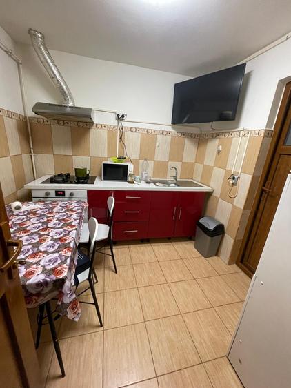 Colentina,  3 camere, P+M - 5