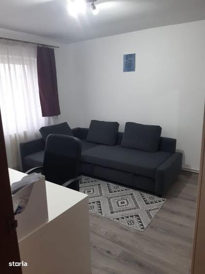 Apartament cu 2 camere, mobilat în Central