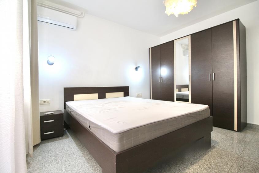 Apartament cu 2 camere semidecomandat, mobilat în Ultracentral