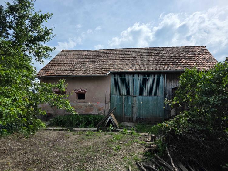 Casă cu 4 camere în Armeni