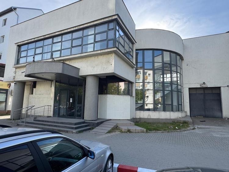SPATIU COMERCIAL de inchiriat in Orasul TITU - 3