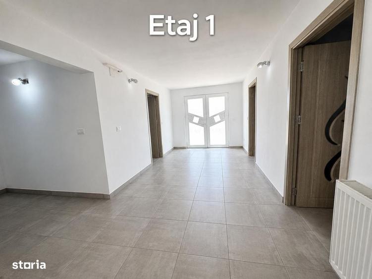 Casă cu 4 camere în Mărgineni