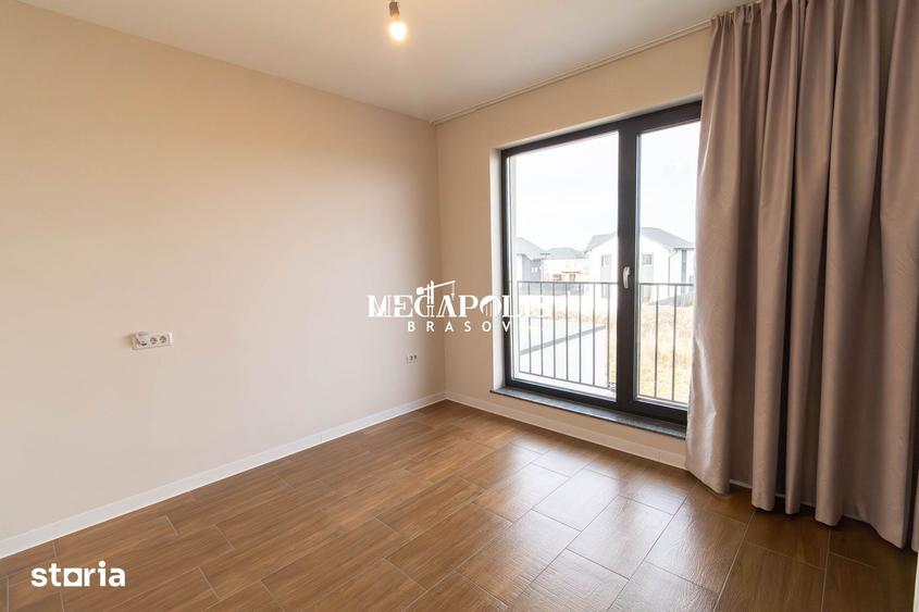 Casă cu 5 camere cu Teren 430 Mp în Central
