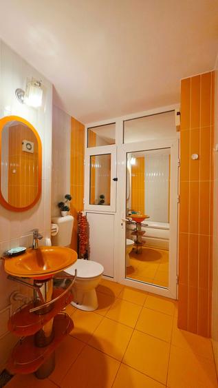 Apartament cu 2 camere decomandat în Sud