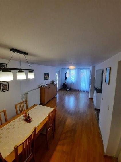 Casă cu 3 camere cu Teren 260 Mp în Central