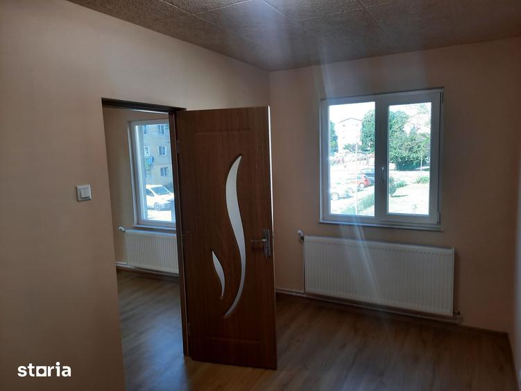 Apartament cu 2 camere semidecomandat în Someș