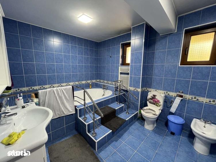 Teren de 3535 mp, în Valea Oltului