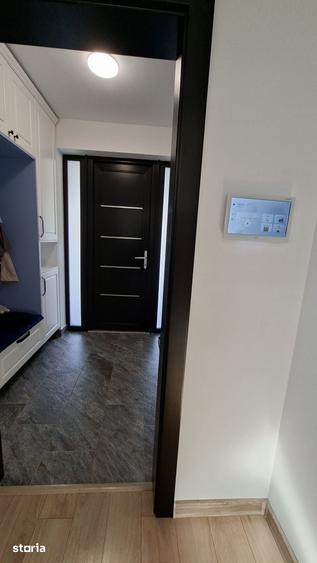Casă cu 6 camere cu Teren 575 Mp în Central