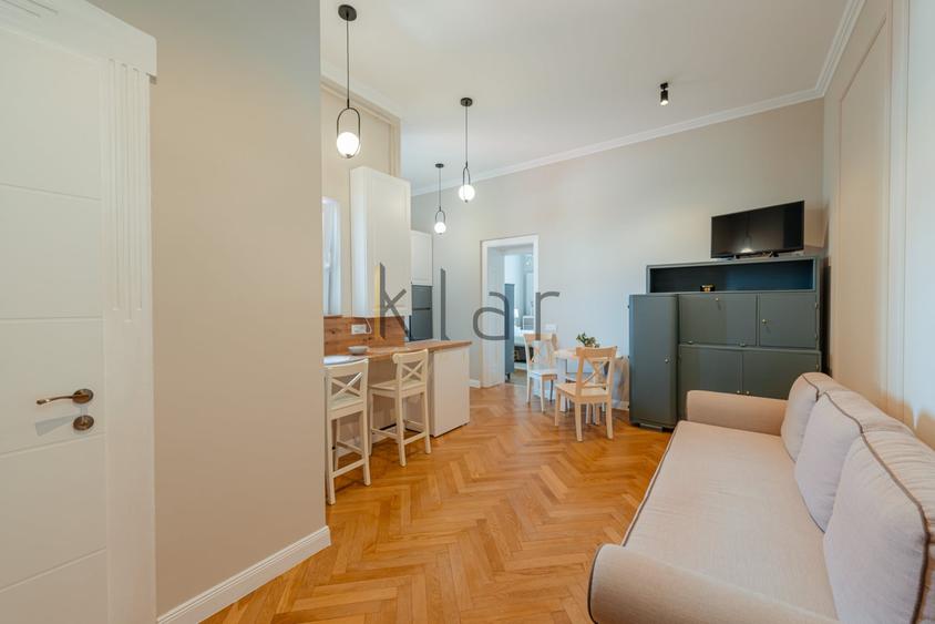 Apartament cu 2 camere decomandat, mobilat în Central