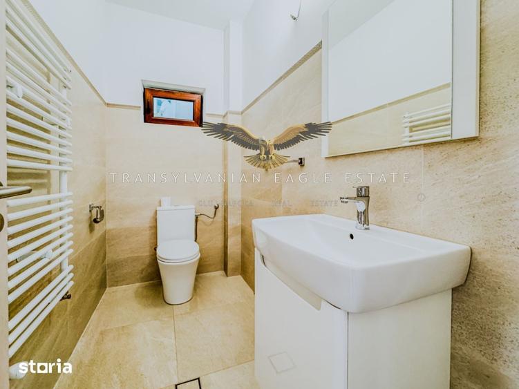Casă cu 5 camere cu Teren 530 Mp în Gheorgheni