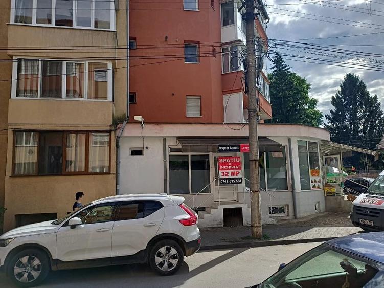 Spațiu comercial, de 32 mp, în Cetate