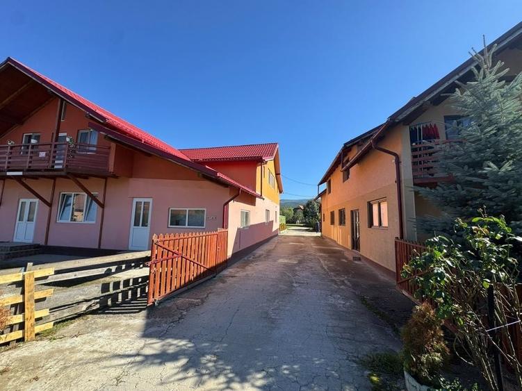 Casă cu 3 camere în Zăbala