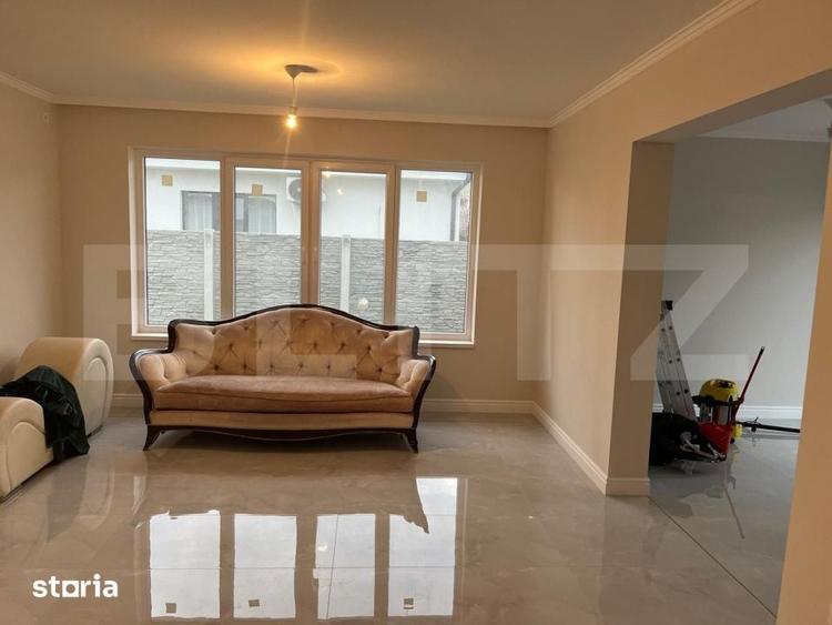 Casă cu 4 camere cu Teren 450 Mp în Oncea