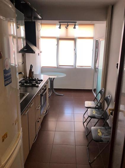 Vatra Luminoasa Mihai Bravu, complet mobilat/utilat, stradal cu intrare spate - 4