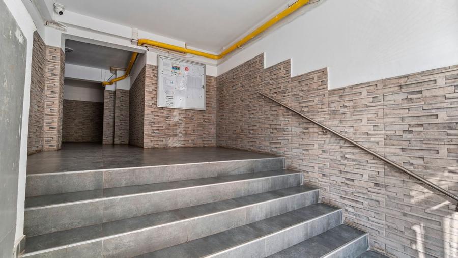 Apartament cu 3 camere, mobilat în Gorjului