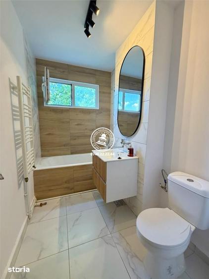 Apartament cu 3 camere în Podu Roș